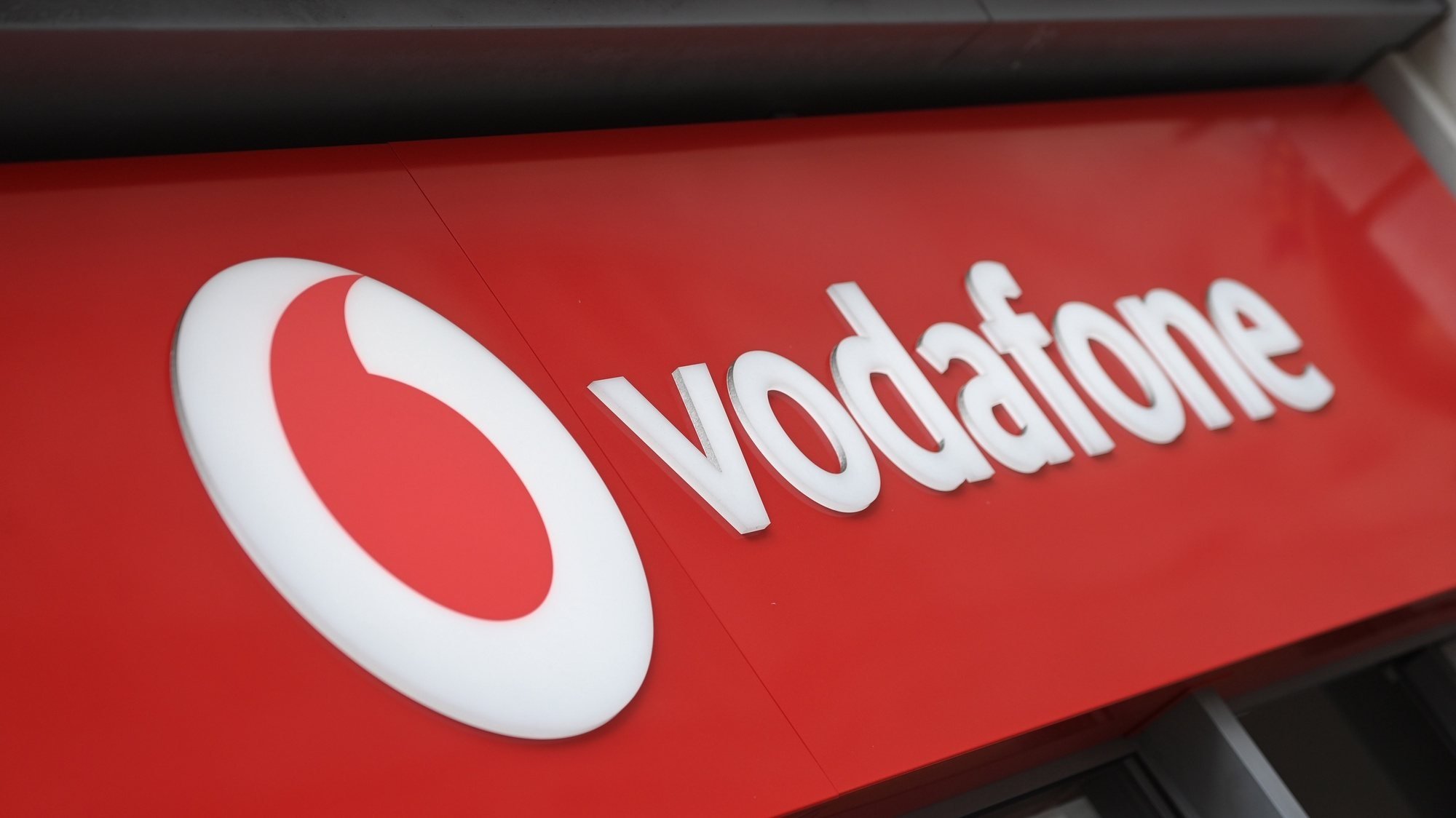 Vodafone em Espanha confirma roubo de dados de “pequena percentagem” de clientes