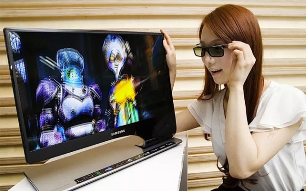 Samsung revela novo monitor 3D sem necessidade de óculos