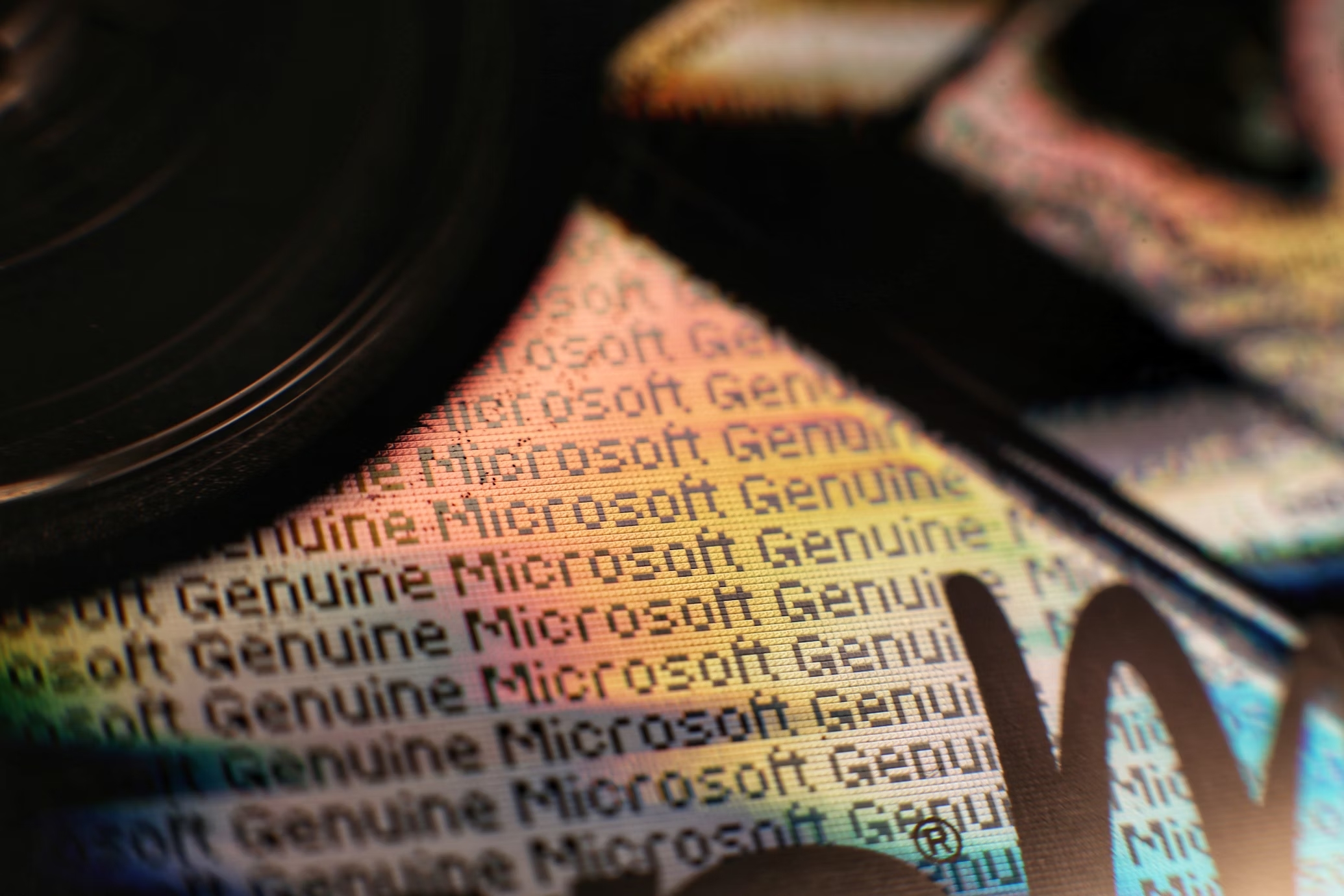 Logo da Microsoft em CD genuino