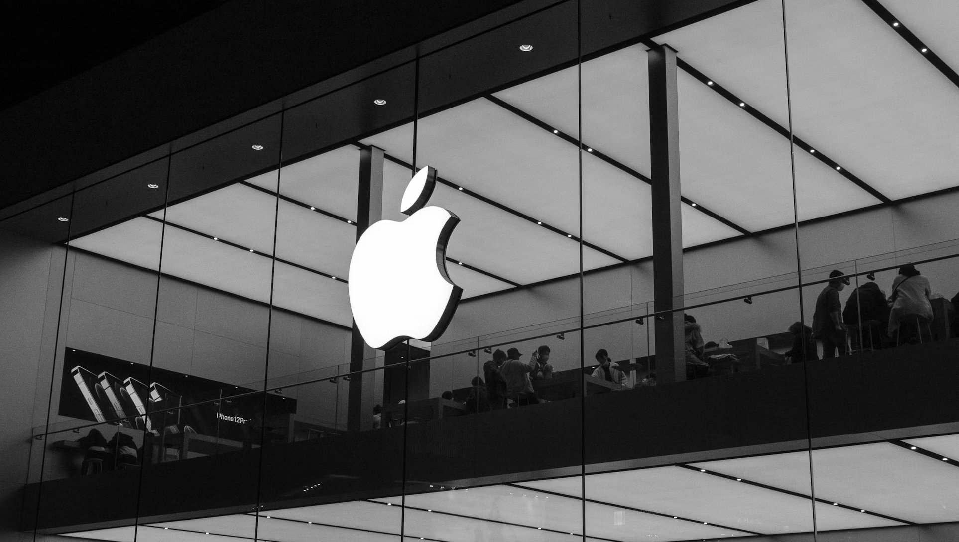 Apple logo em loja
