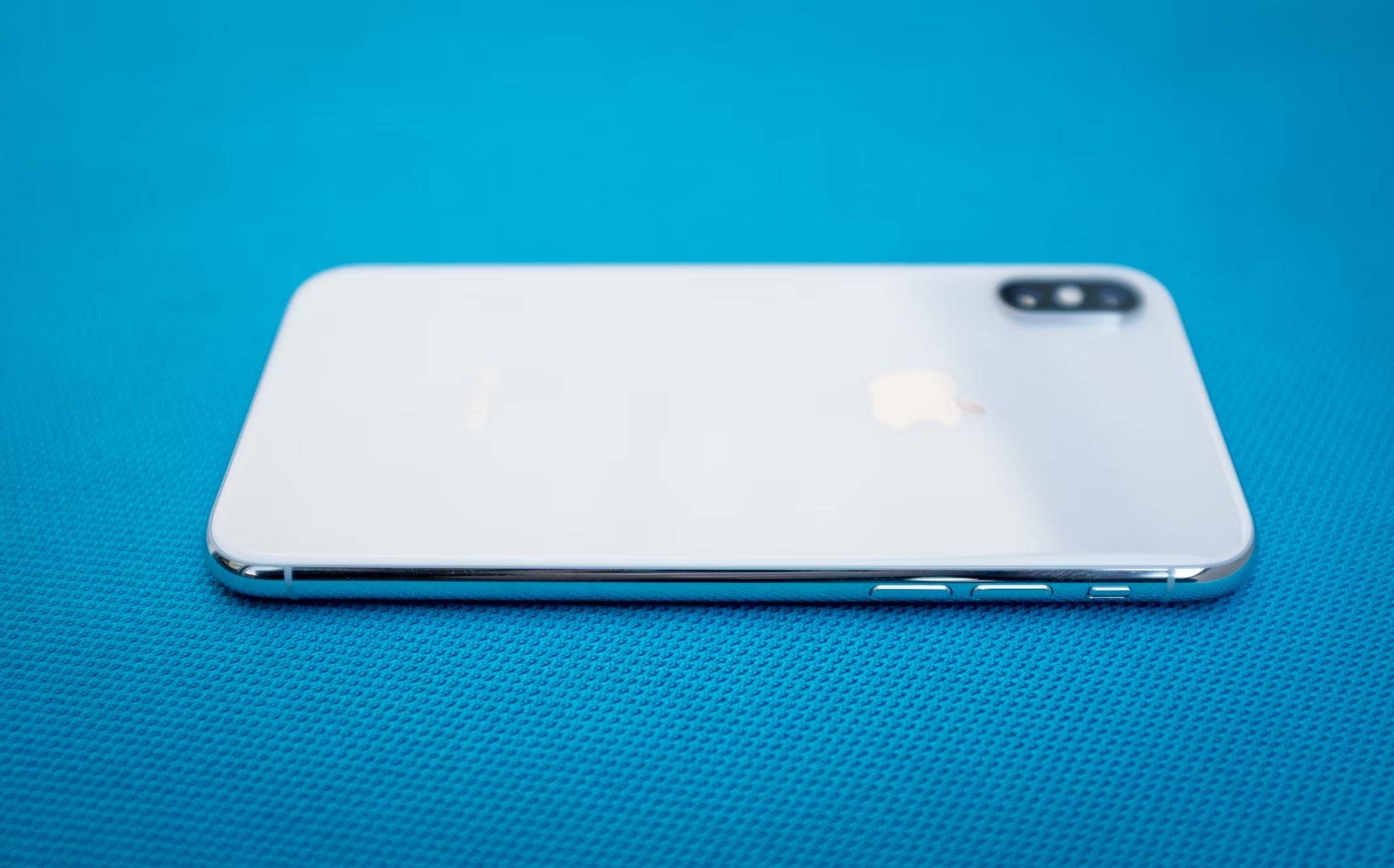 iPhone X