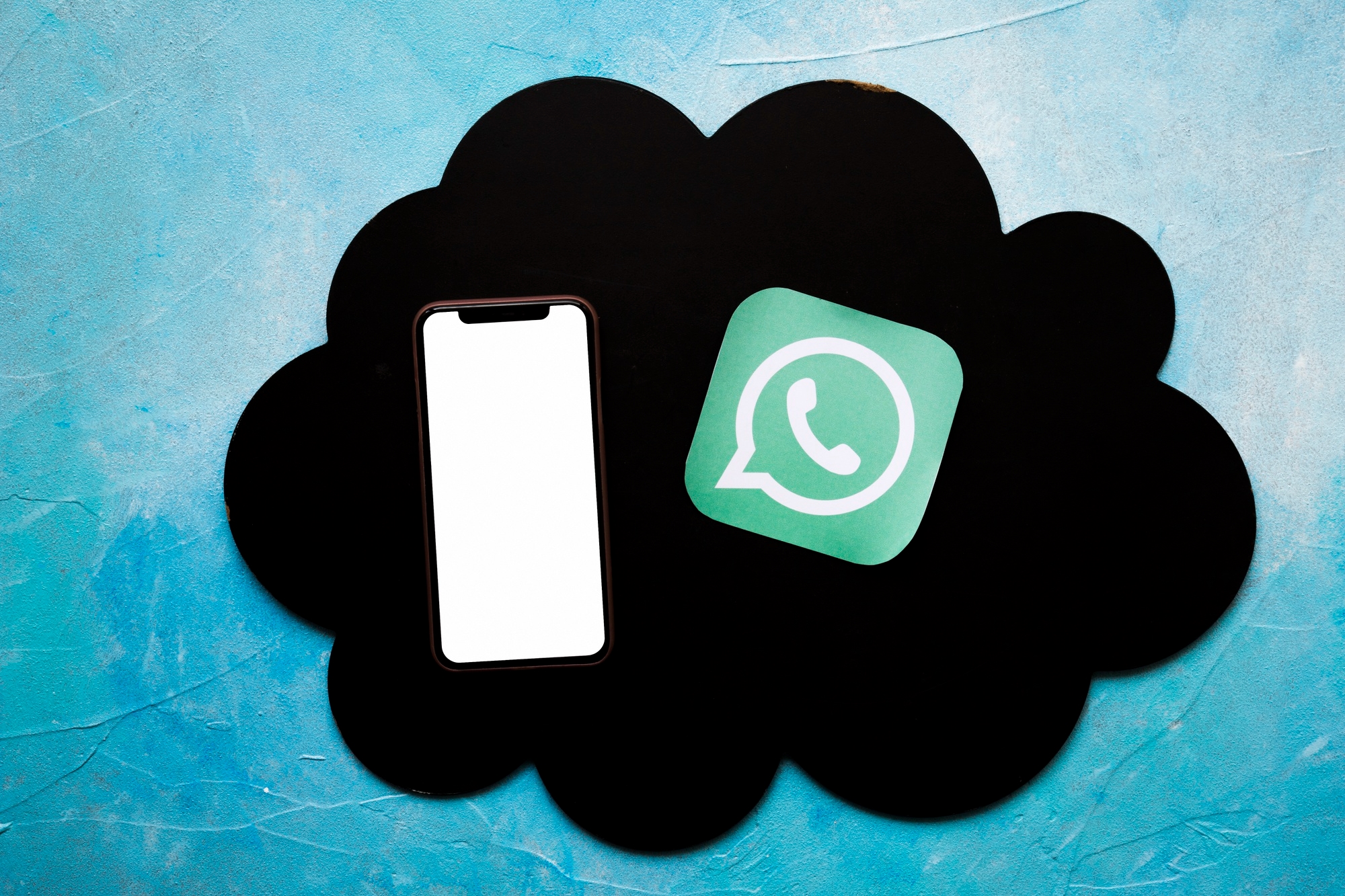 WhatsApp em smartphone