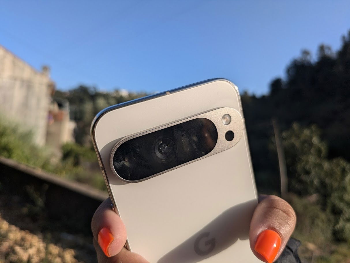 imagem da traseira e sensores de camara do pixel 9 pro XL