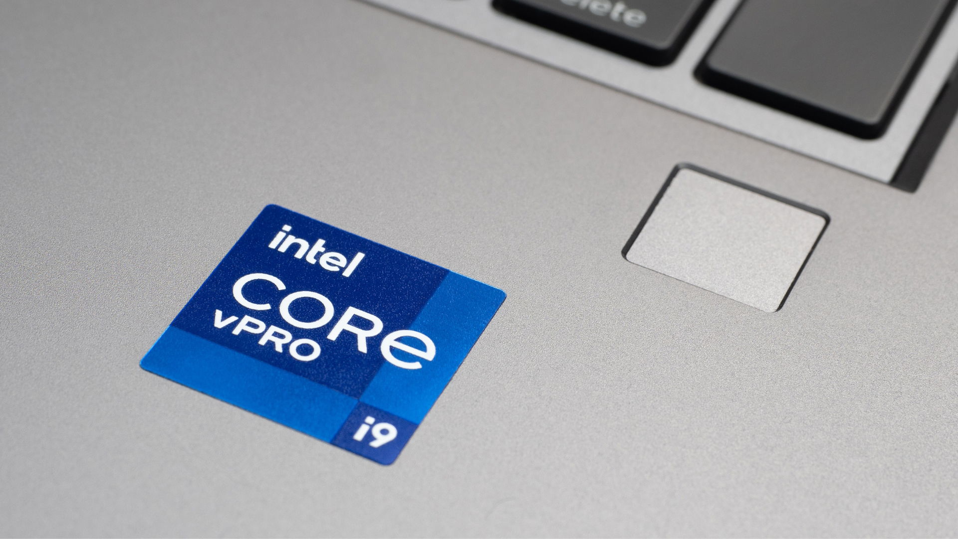 selo com processador Intel Core