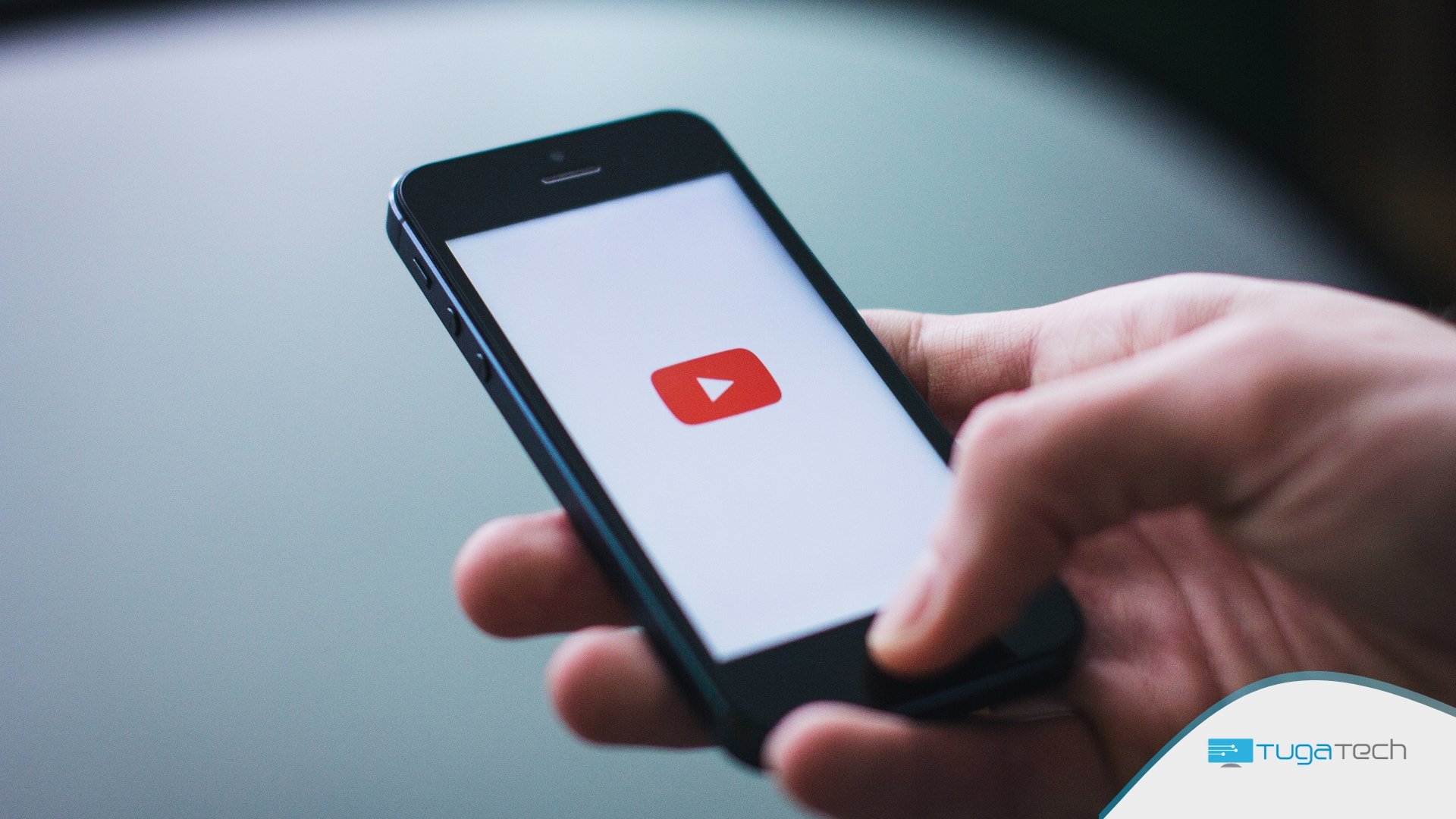 YouTube em smartphone